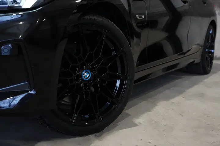 
								BMW 320e Sedan M Sport 2.0 Plug-in Hybrid Automaat Financial Lease full									