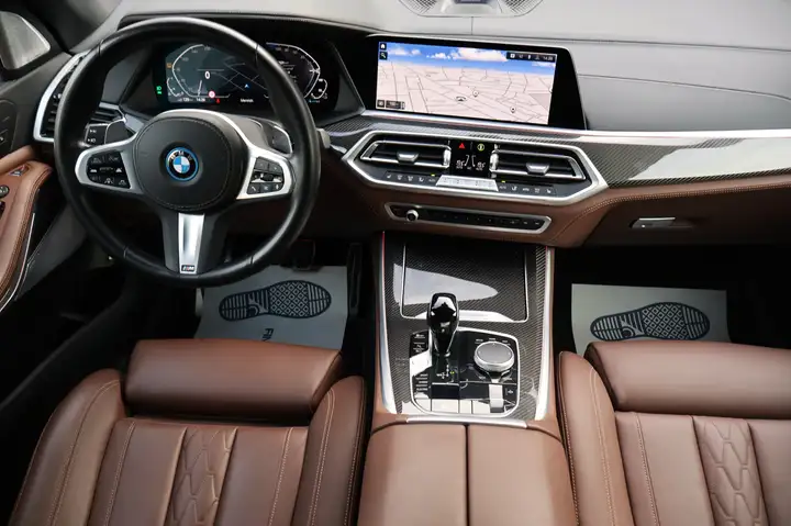 
								BMW X5 xDrive45e M-Pack 3.0 Plug-in Hybrid Automaat Financial Lease full									