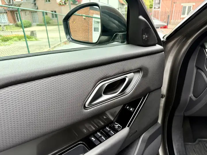 
								Land Rover Range Rover Velar P400e Black Pack PHEV Automaat Financial Lease full									