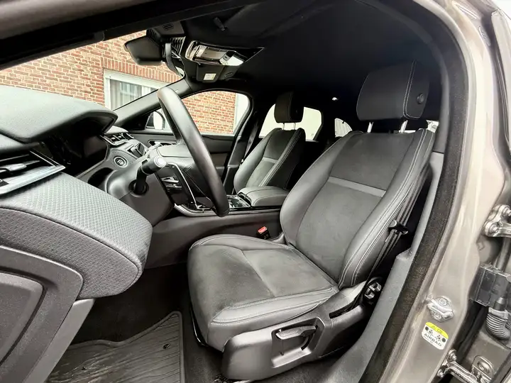 
								Land Rover Range Rover Velar P400e Black Pack PHEV Automaat Financial Lease full									