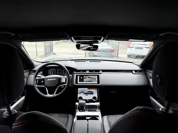 
								Land Rover Range Rover Velar P400e Black Pack PHEV Automaat Financial Lease full									