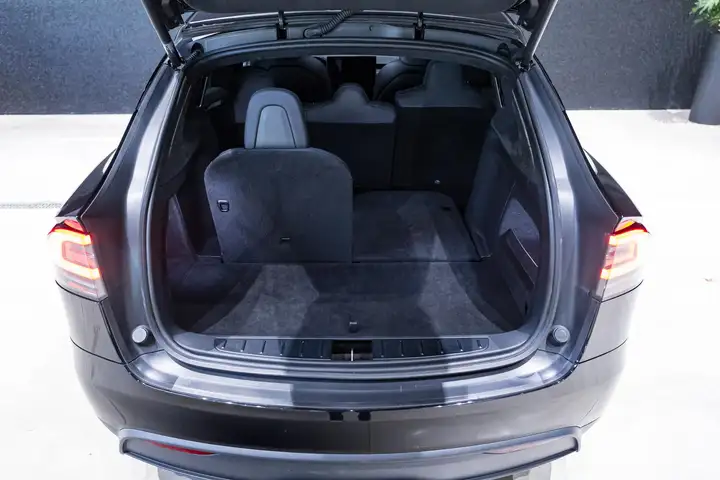 
								Tesla Model X LONG RANGE AWD full									