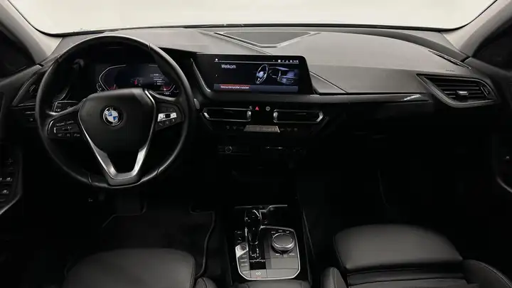 
								BMW 118 1-serie 118i Introduction Edition full									