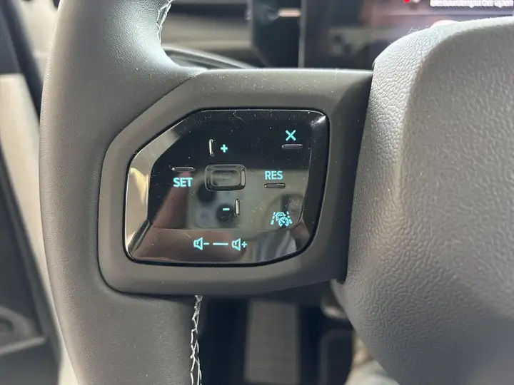 
								Ford Capri Premium Extended Range AWD Financial Lease full									