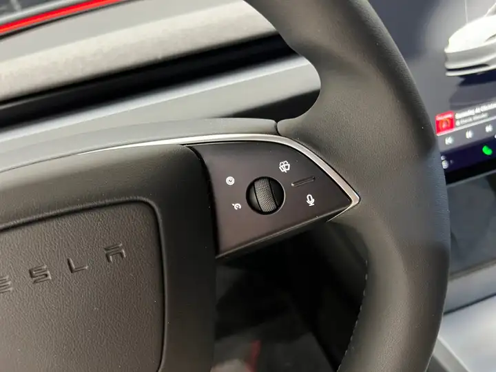 
								Tesla Model 3 Long Range AWD (Dual Motor) full									