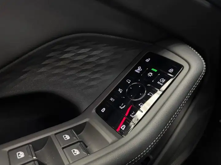 
								Audi A6 Sedan 45 TFSI S line S tronic Financial Lease (265 pk) full									