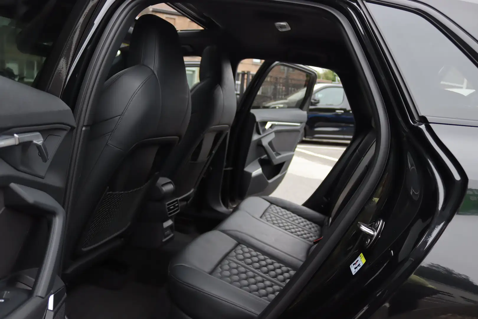 
								Audi RS3 Sportback 2.5 TFSI quattro 400 PK Financial Lease full									