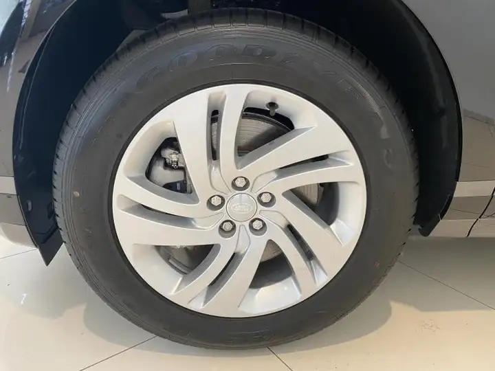 
								Land Rover Range Rover Evoque D165 R-Dynamic 2.0 Diesel Financial Lease full									