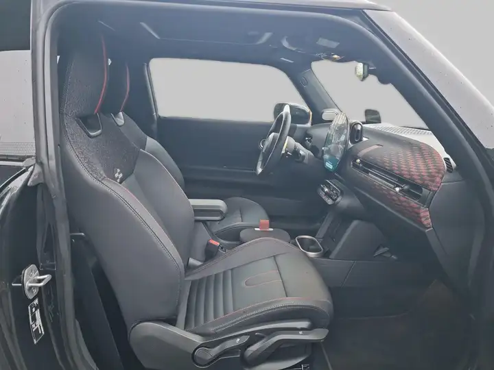 
								MINI Cooper S 2.0 Turbo Benzine Financial Lease full									