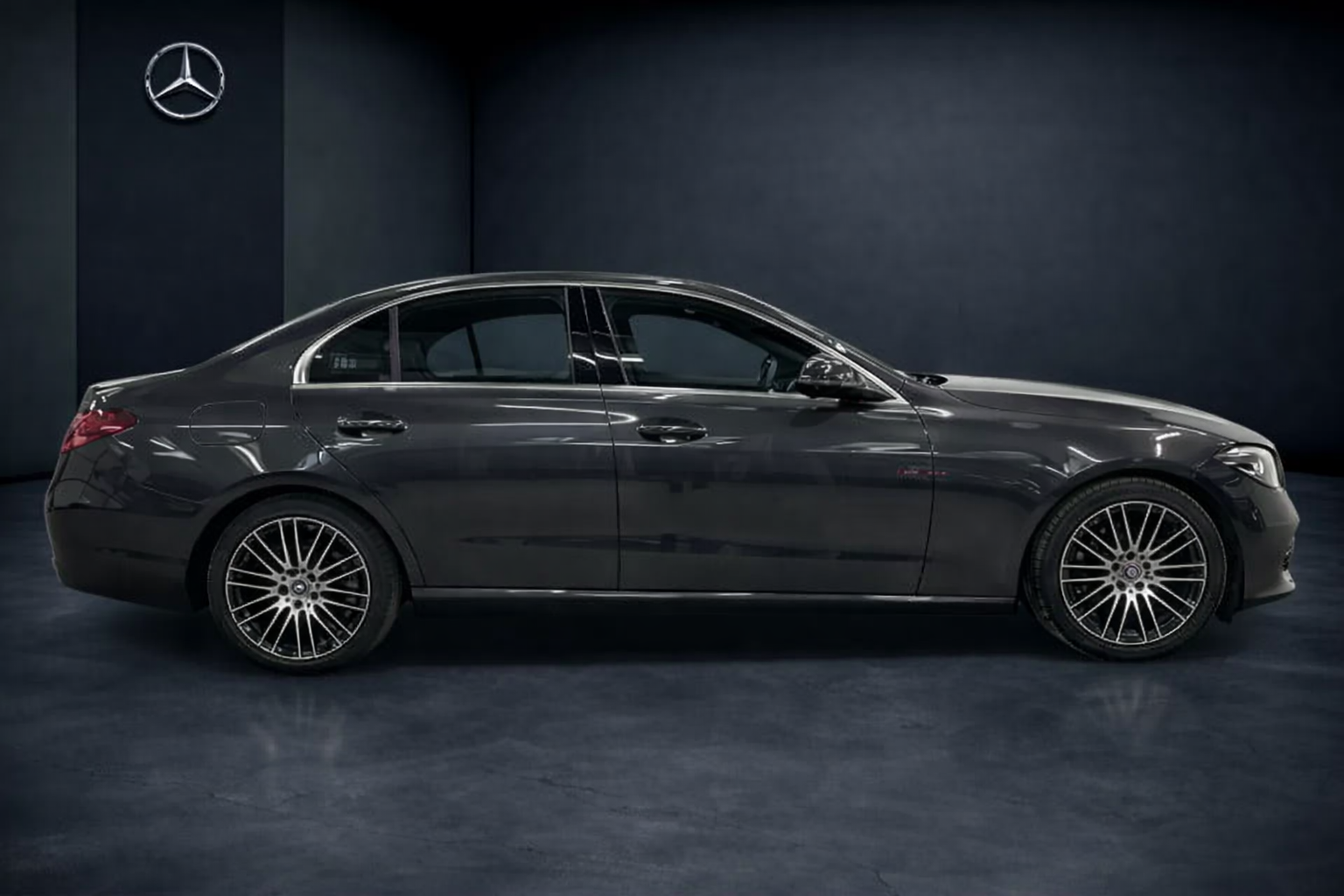 
								Mercedes-Benz C200 d Luxury Line Diesel Automaat Financial Lease full									