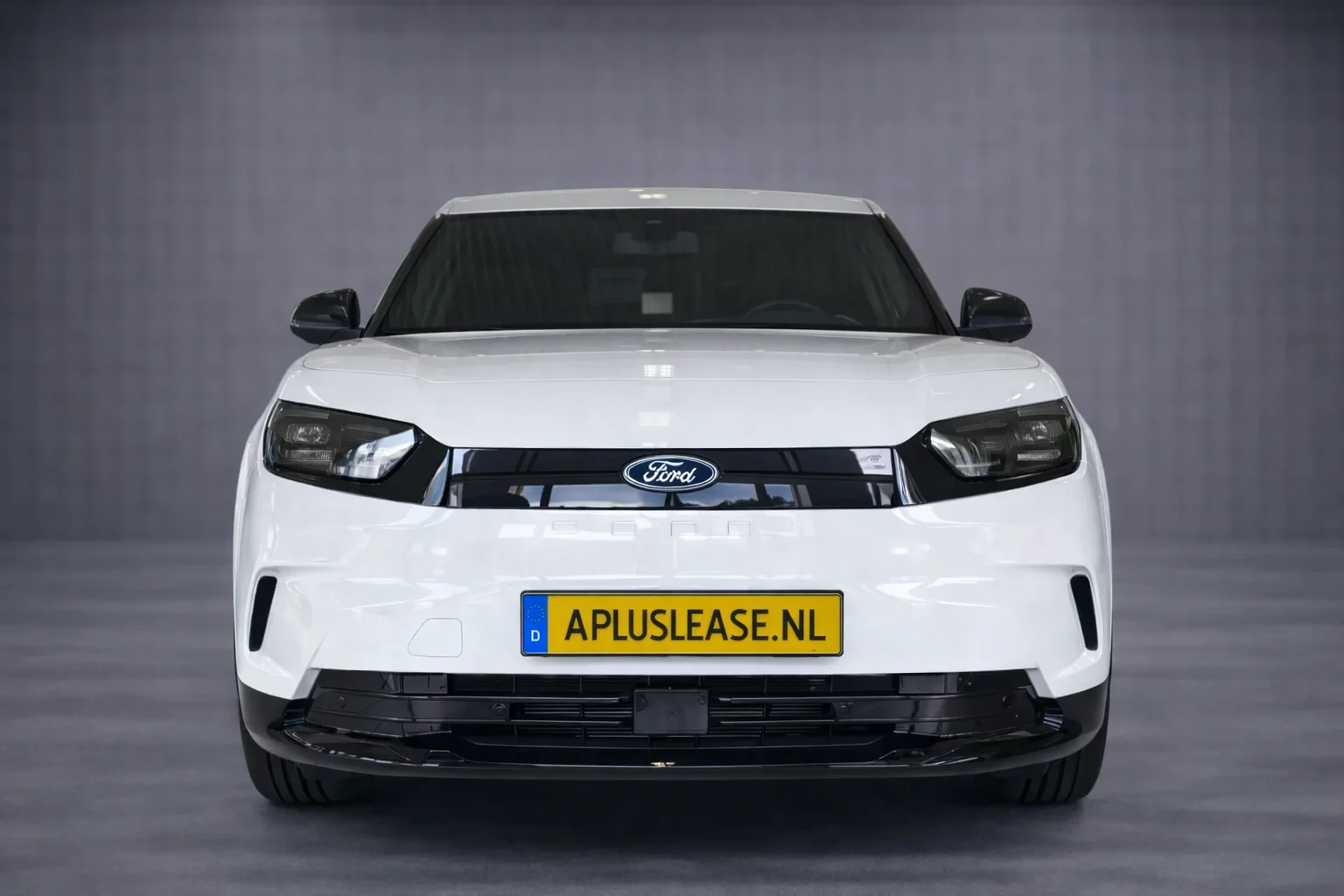 
								Ford Capri Premium Extended Range AWD Financial Lease full									