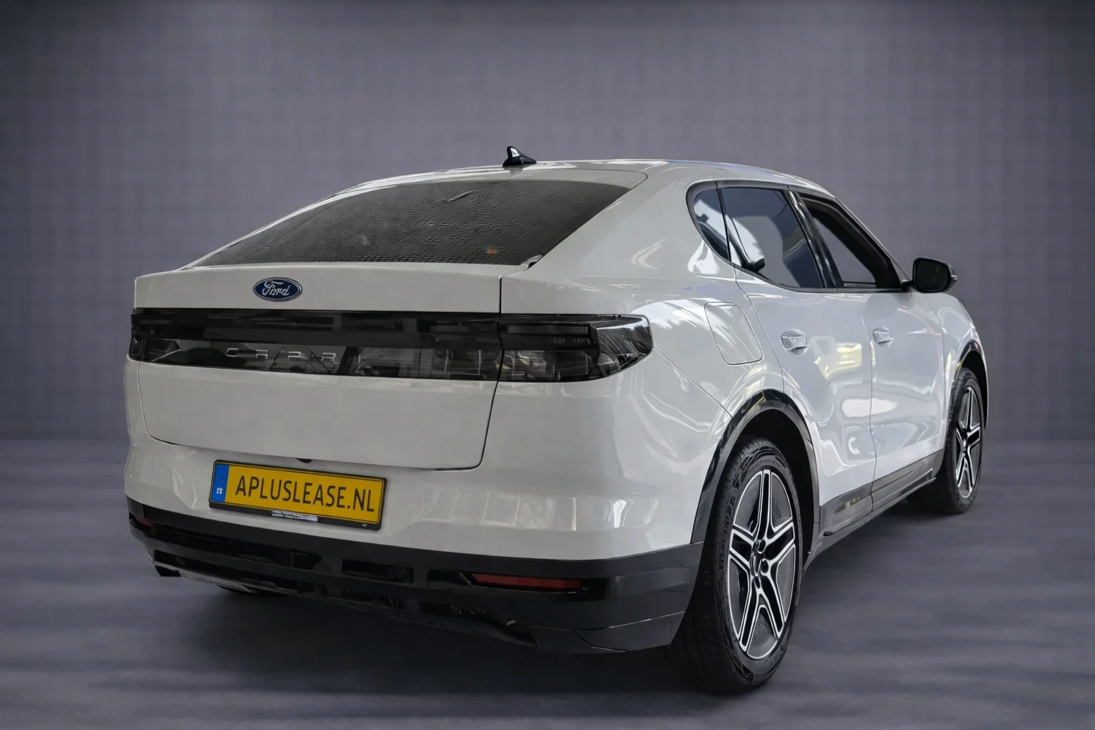 
								Ford Capri Premium Extended Range AWD Financial Lease full									