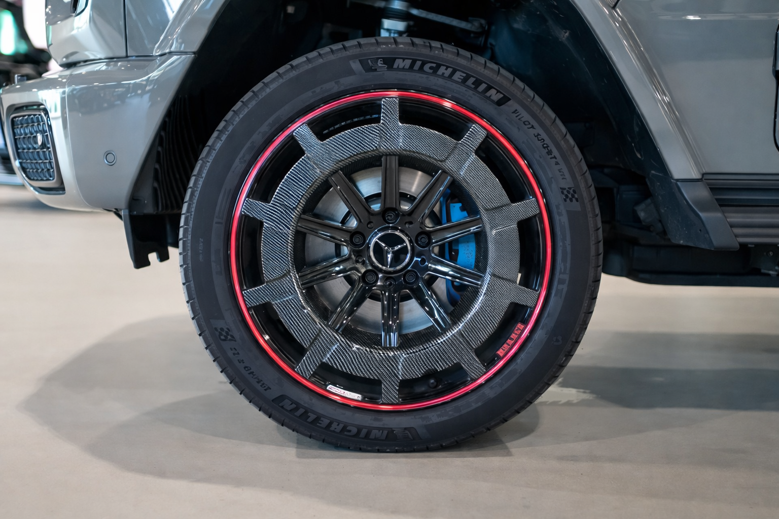 
								Mercedes-Benz G 580 EQ Edition One | BRABUS full									