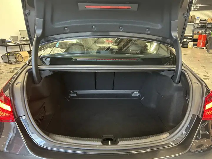 
								Mercedes-Benz C200 d Luxury Line Diesel Automaat Financial Lease full									