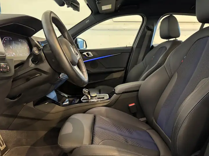 
								BMW 118i 1.5 Benzine M Sport Automaat Financial Lease full									