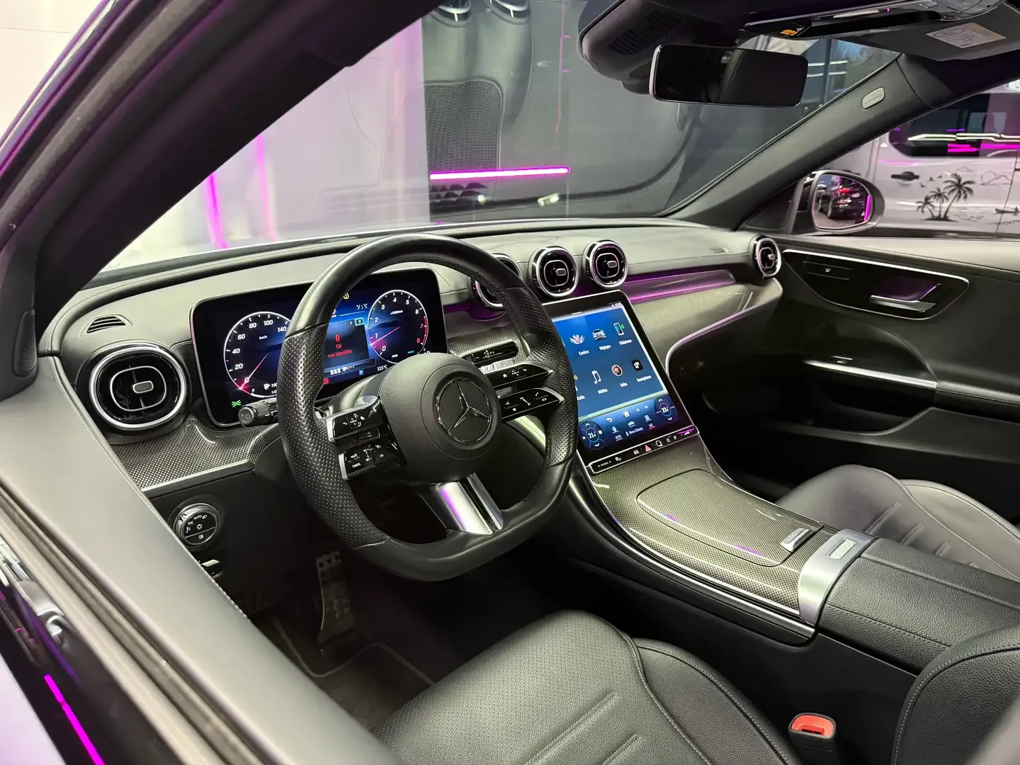 
								Mercedes-Benz C 180 AMG Line 1.5 Benzine Financial Lease full									